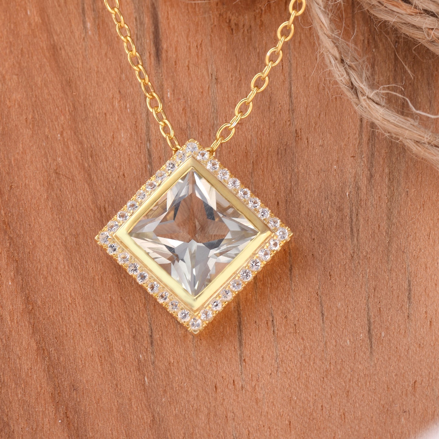 Halo Green Amethyst Gemstone Necklace 925 Silver