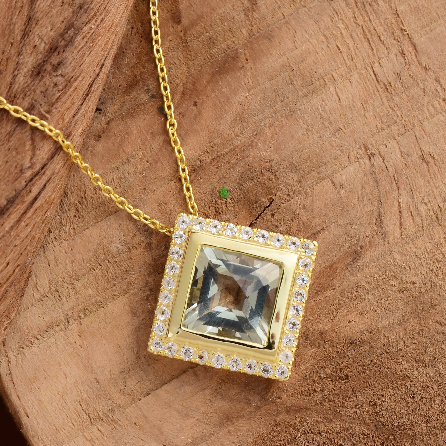 Halo Green Amethyst Gemstone Necklace 925 Silver