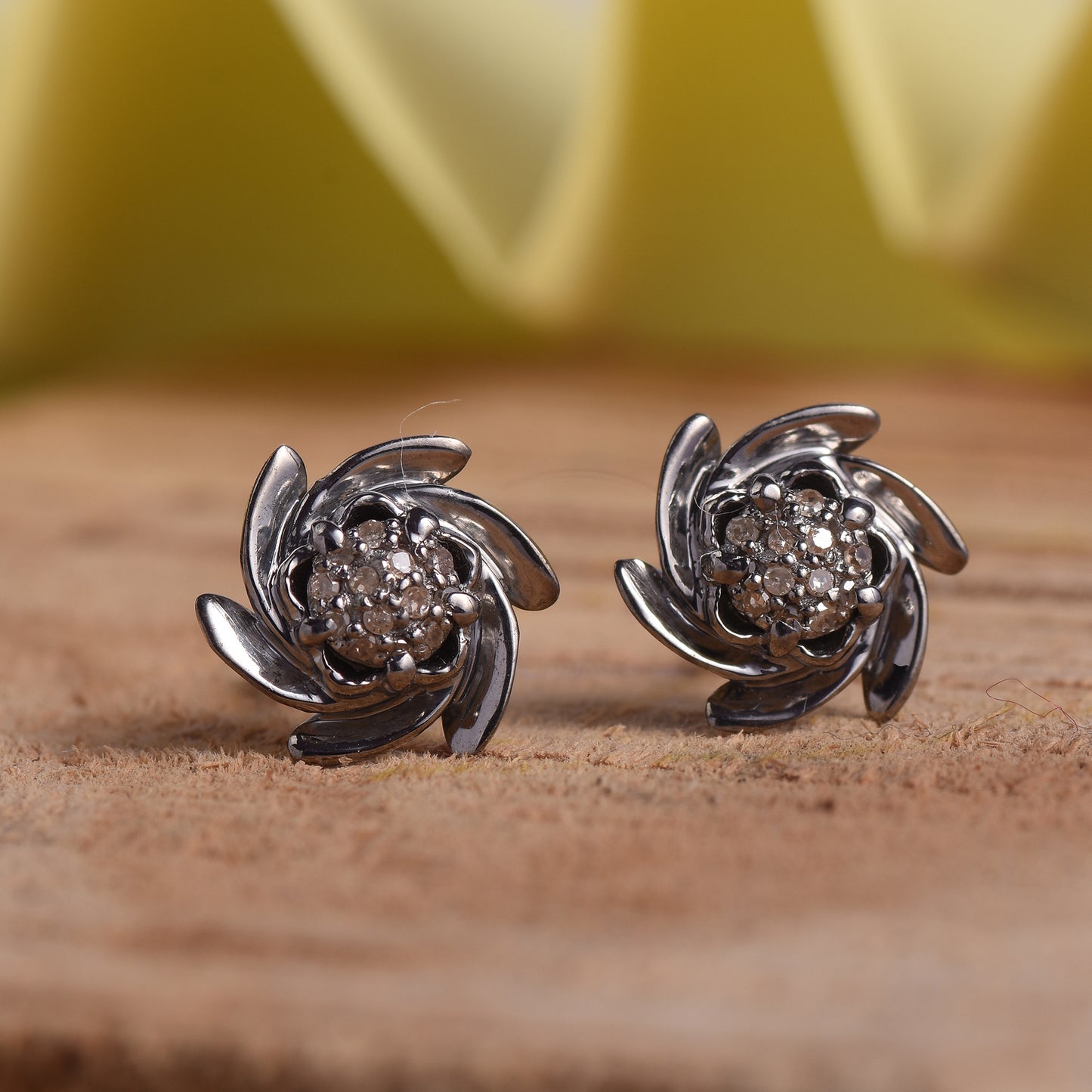 Diamond Flower Wheels Stud Earrings