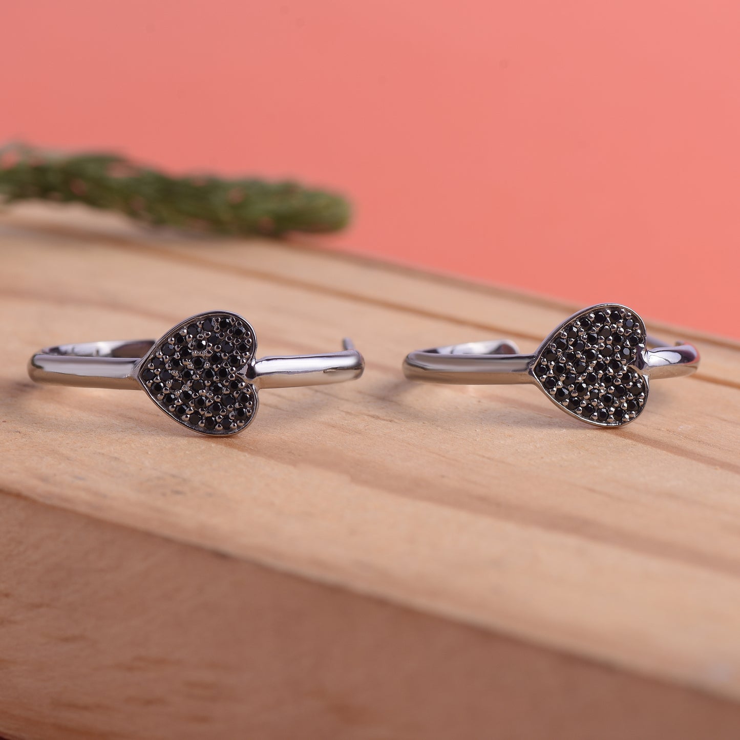 Spinel Of Heart Hoops