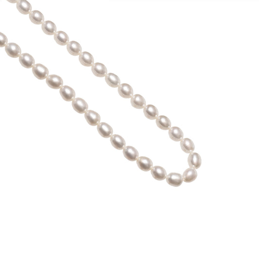 Pearl Single String Necklace